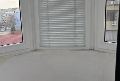 Garsonieră decomandată, mobilată în Calea Călărașilor