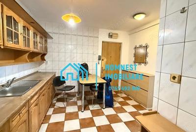 Apartament cu 3 camere decomandat în Giurgiului - 15