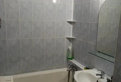 Garsonieră semidecomandată în Titan