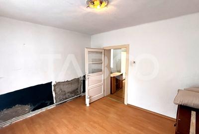 Casă individuală cu 3 camere cu Canalizare în Piața Cluj - 10