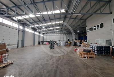 Spațiu comercial, de 700 mp, în Luna - 4