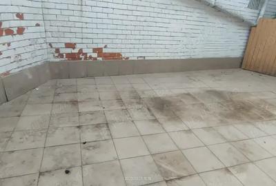 Spațiu comercial, de 120 mp, în Central - 5