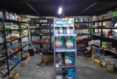 PROPRIETAR,teren cu HALE produtie,depozitare,prestari servicii,DN 1 - 10
