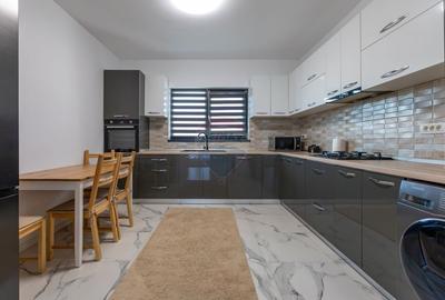 Casă de vânzare - 110 mp,  Serbanesti - 4