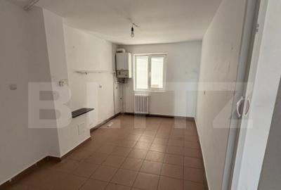Spatiu comercial, 70 mp, 4 incaperi, strada Nasaudului - 20