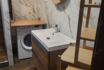 Apartament cu 2 camere decomandat în UTA - 8
