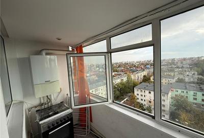 Apartament cu 3 camere decomandat, mobilat în Micro 14 - 6