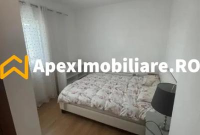 Apartament cu 3 camere semidecomandat în Băneasa