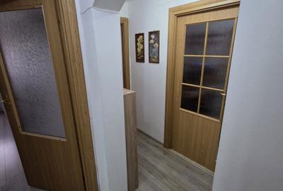 Apartament cu 2 camere decomandat în Micro 5 - 3