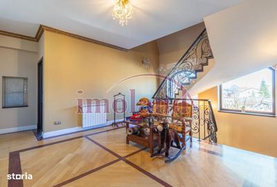 Casă cu 4 camere în Central - 15