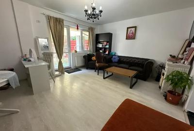 Casă de colț tip înșiruit 3 camere + mansarda - ideală pentru familie