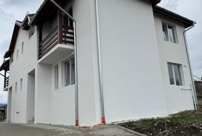 Casă cu 4 camere în Lazaret - 4