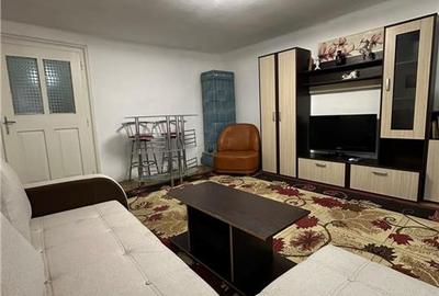 Apartament cu 3 camere decomandat în Centrul Istoric