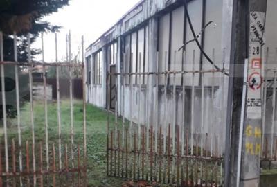 Teren de 300 mp, în Panduraș - 9