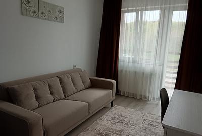Apartament cu 3 camere semidecomandat în Central - 7