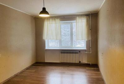 3 camere spatioase in zona Drumul Taberei - 4