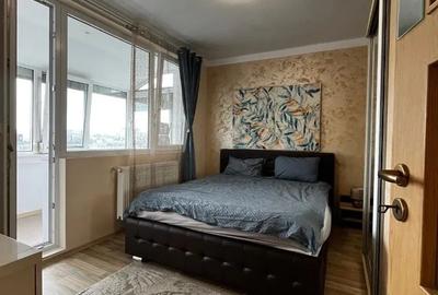 Apartament cu 3 camere semidecomandat, mobilat în Central - 3