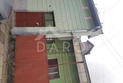 Casă cu 3 camere cu Teren 166 Mp în Gara Mica - 1