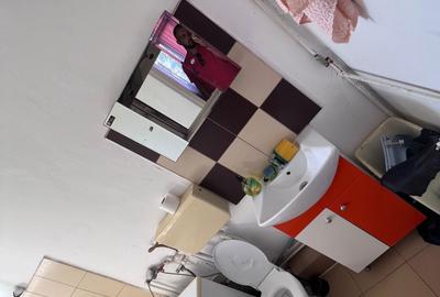 Garsonieră decomandată în Central - 2