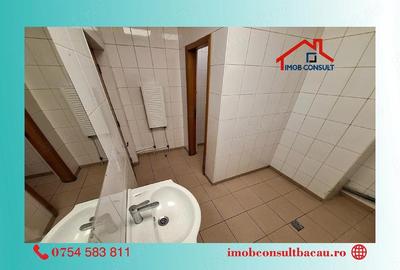 Spațiu comercial, de 125 mp, în 9 Mai - 3