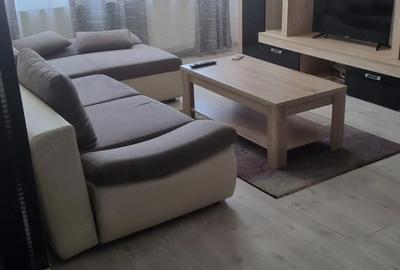 Apartament cu 3 camere decomandat în Central - 2