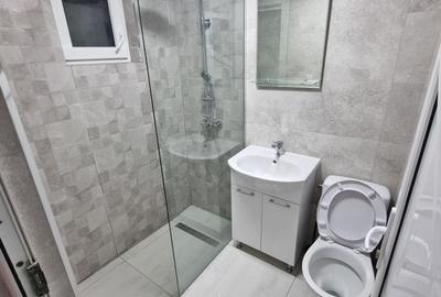Apartament cu 3 camere semidecomandat în Central - 1