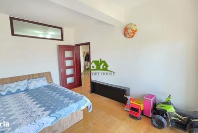 Apartament cu 3 camere decomandat în Republicii - 9