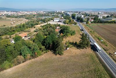 Teren Construcții intravilan de 4383 mp, în Chilieni - 2