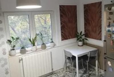 Sebastian Parc,13 Septembrie,bl.MIXT 1987 reabilitat,centrala, AC  mobilata. - 2