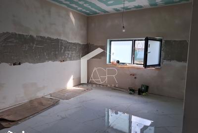 Casă cu 4 camere cu Teren 500 Mp în Bucov - 8