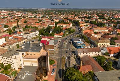 Spațiu comercial, de 450 mp, în Traian - 26