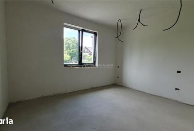 Casă cu 7 camere cu Teren 450 Mp în Central - 5