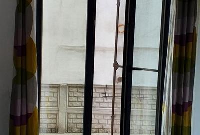 Apartament cu 2 camere decomandat în Chitila - 11