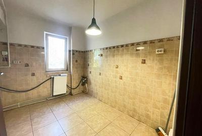 Apartament 2 camere-Podu Ros-etaj intermediar-bloc fara risc - 7