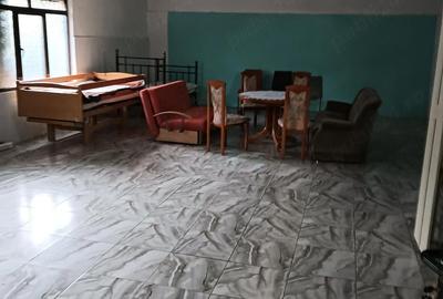 Spațiu comercial, de 100 mp, în Rafinaria Vega