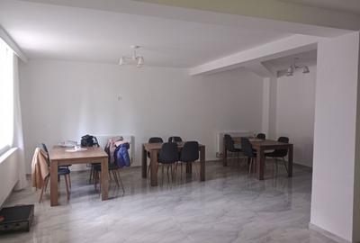 Casă cu 4 camere în Popoveni - 2