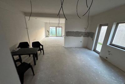 Casa de vanzare Duplex zona Carrfour - 29