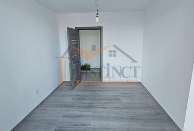 Apartament cu 3 camere circular în Astra - 4