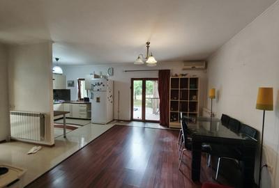 Casă individuală cu 8 camere cu Canalizare în Ovidiu - 3