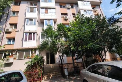 Garsonieră decomandată în Dristor - 7