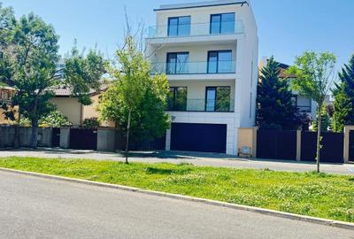 Casă individuală cu 10 camere cu Canalizare în Decebal - 32