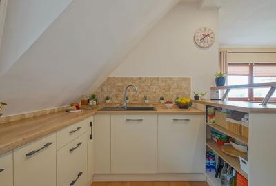 Apartament cu 3 camere decomandat în Brașovul Vechi - 6