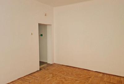Apartament cu 2 camere decomandat în Central - 5