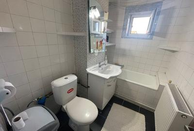 Soarelui-Gen. 30 | 3 camere | Centrala proprie | 2 balcoane - 10
