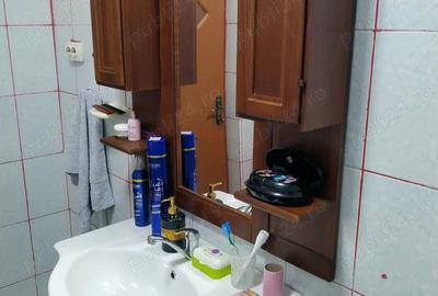 Casă cu 3 camere cu Teren 1200 Mp în Central - 2