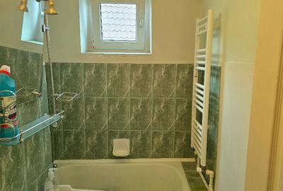 Vand apartament cu 2 camere in Deva, Sala Sporturilor in P-uri, et 3 - 9