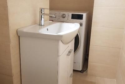 Apartament cu 4 camere decomandat în 1 Mai - 15