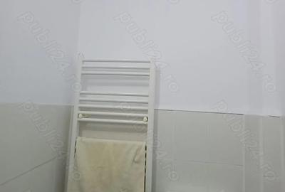 Casă cu 4 camere în Central - 1