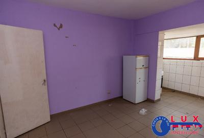 Spațiu comercial, de 66 mp, în Piața Nouă - 15