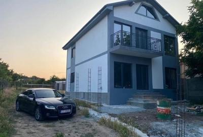 Vila P+1 loc lumina centru direct de la proprietar - 1